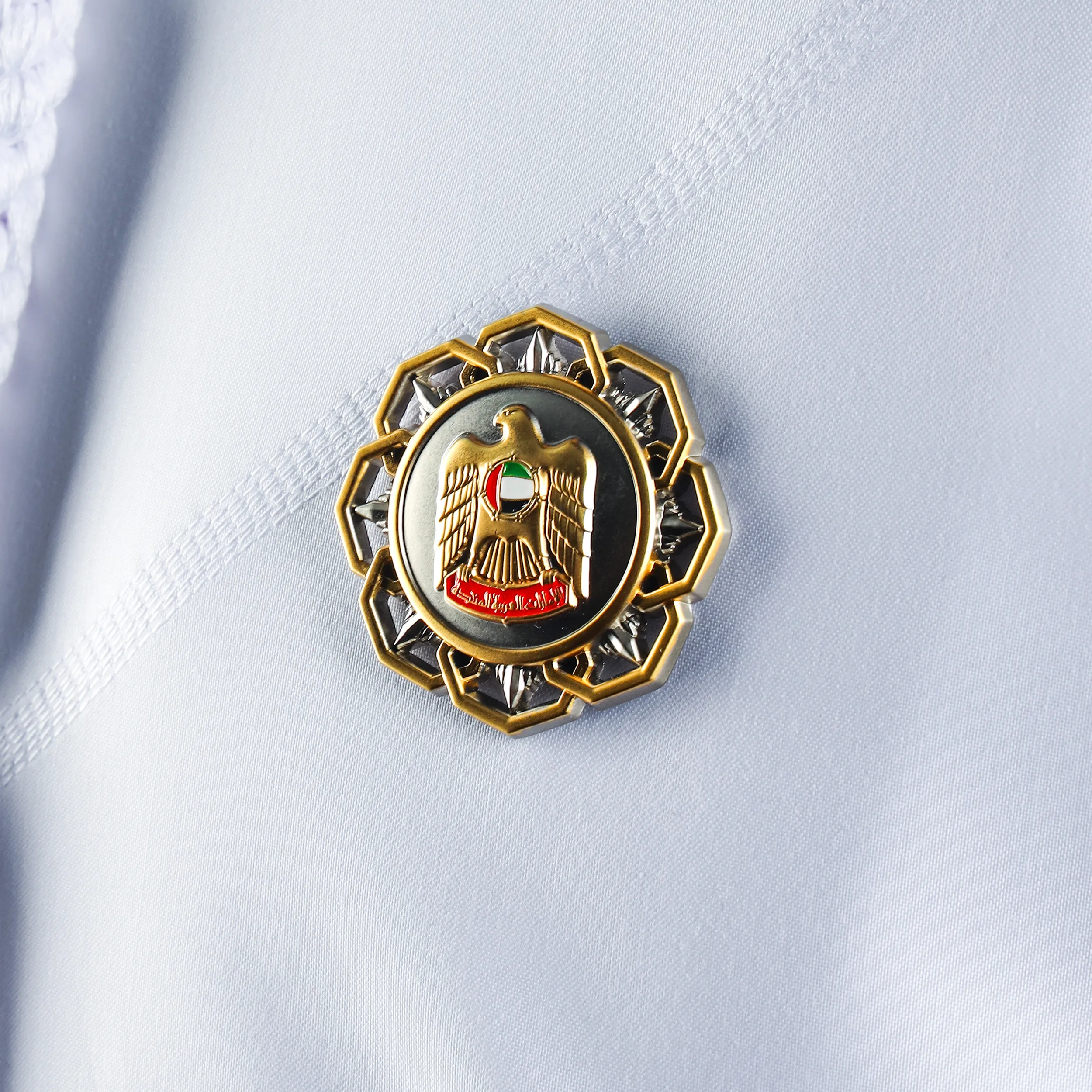 UAE State Emblem Pin — Gold & Silver Rosette