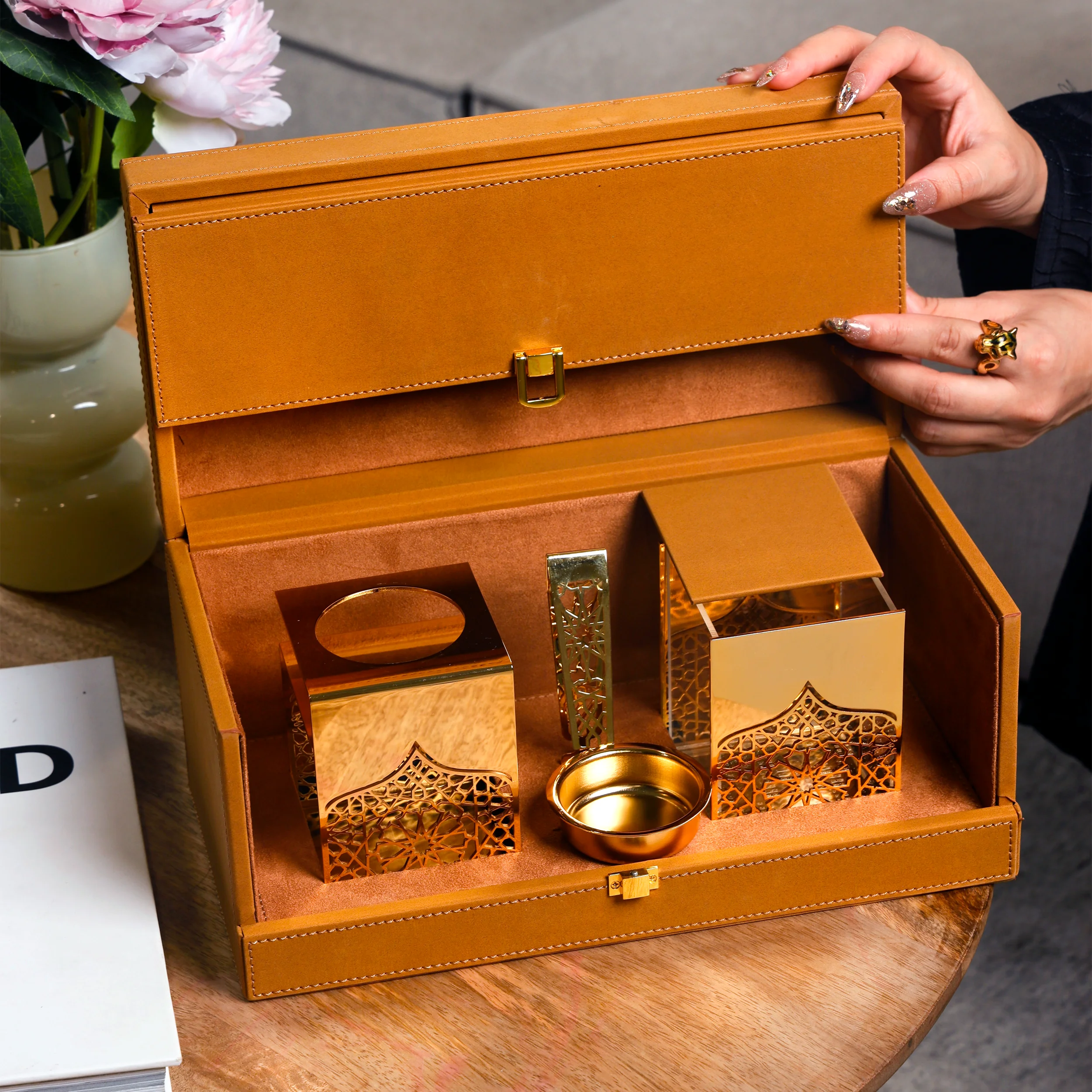 Metal Bakhoor Burner Set — Gold & Silver