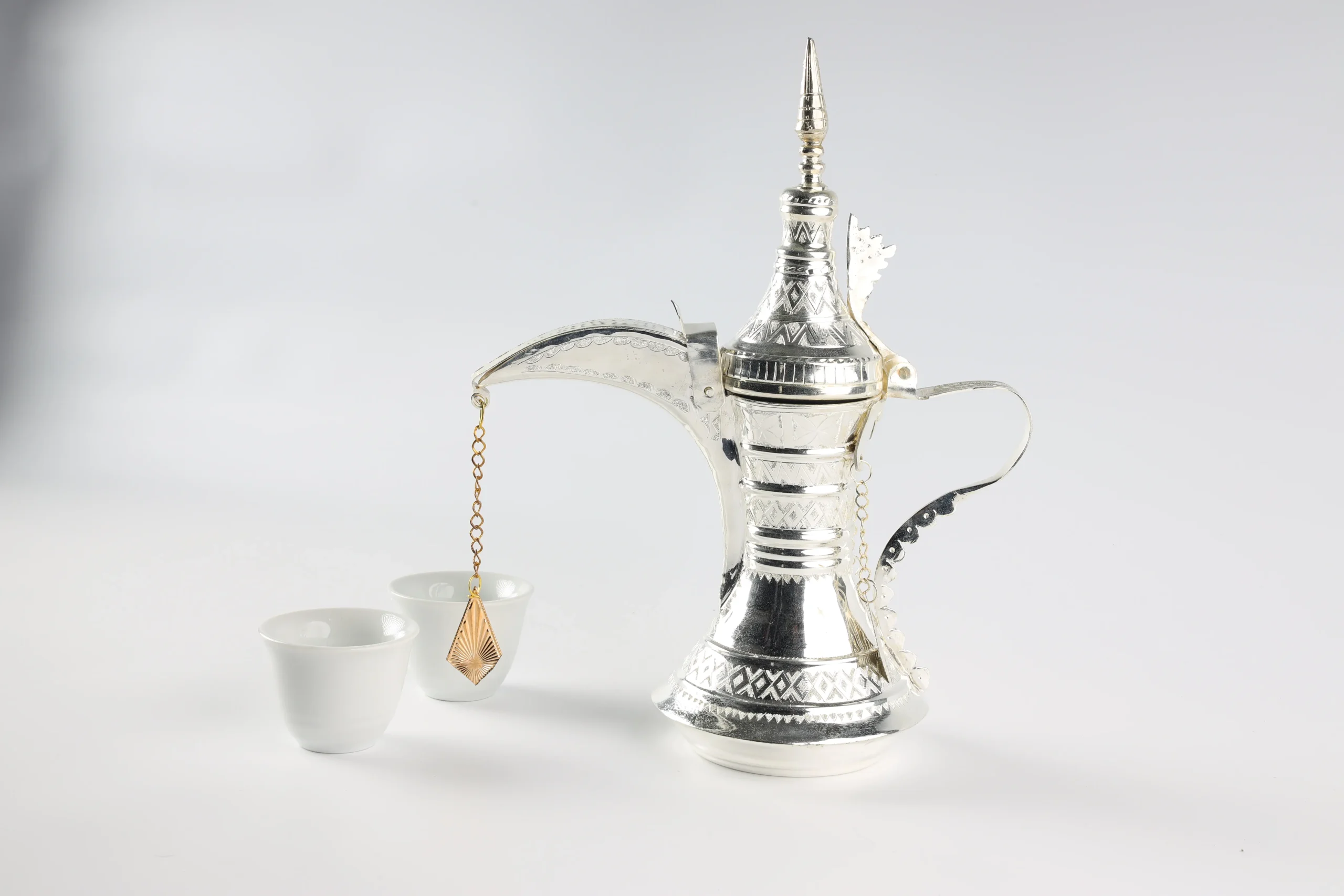 دلة قهوة صناعة يدوية