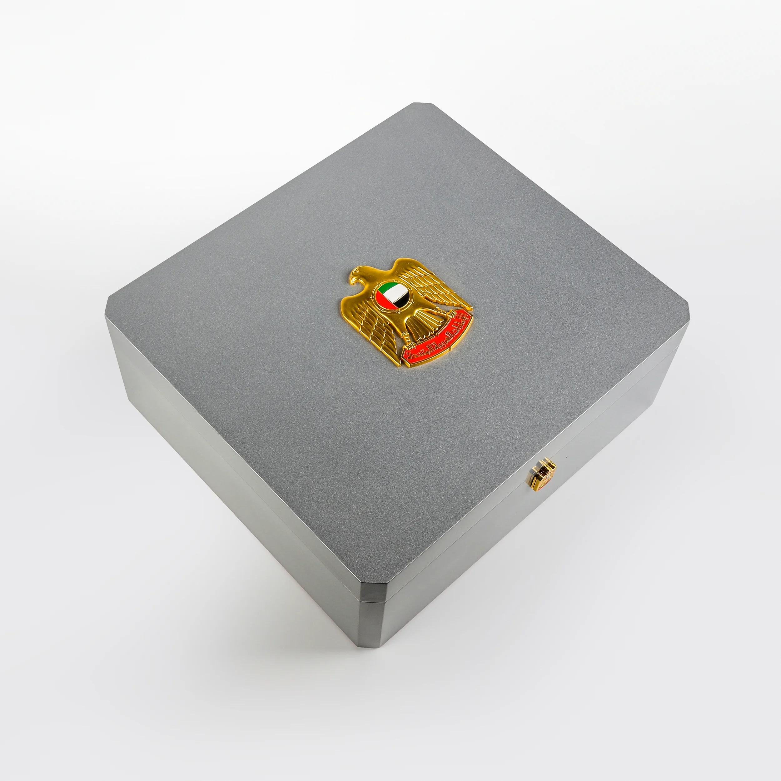 Emirati Dallah Gift Set — VIP Presentation Box