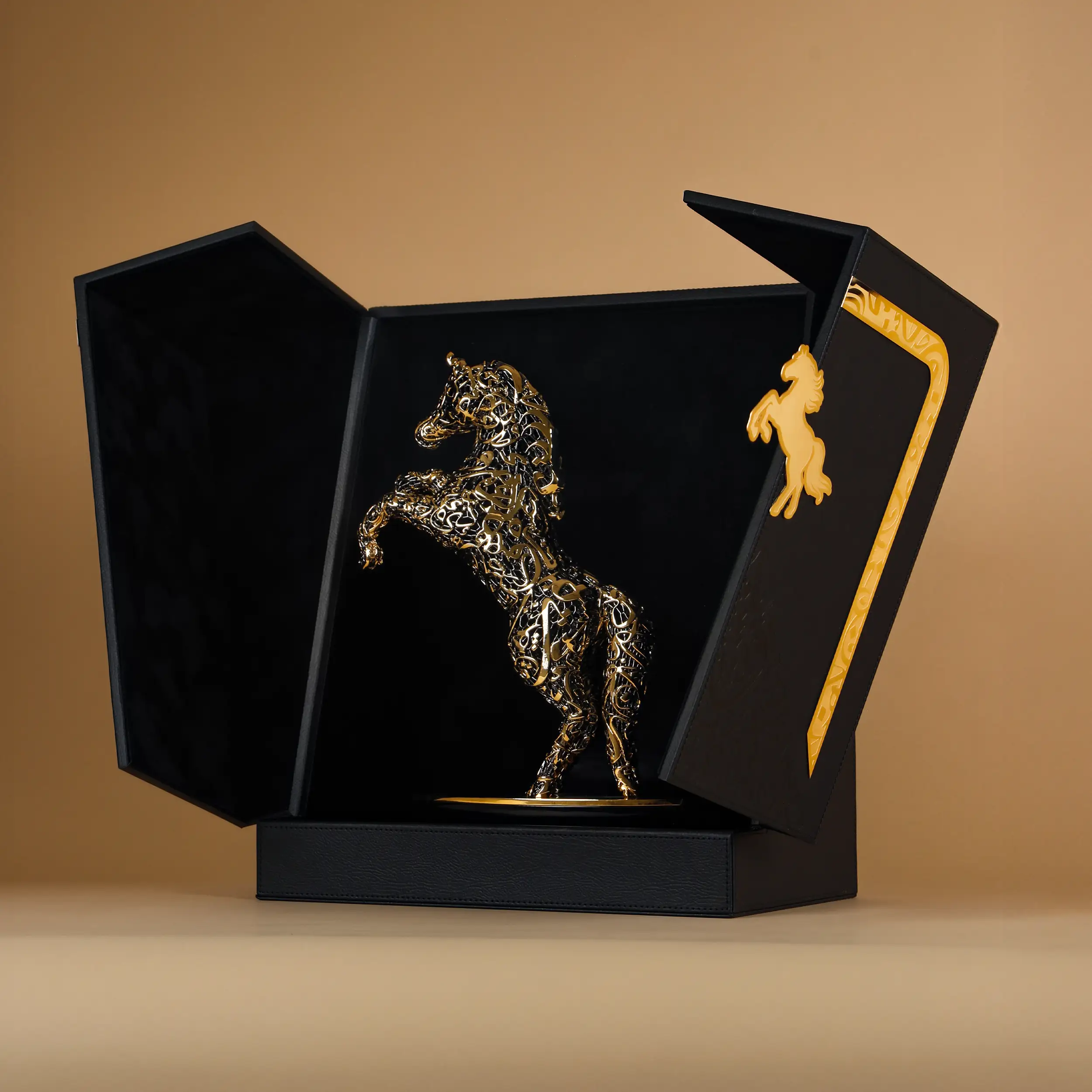 Horse Trophy Set